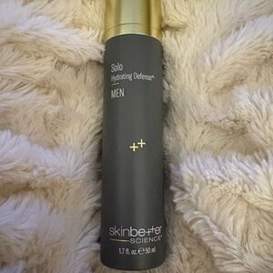 Skinbetter solo  Hydrating Defense for Men - Black and Gold